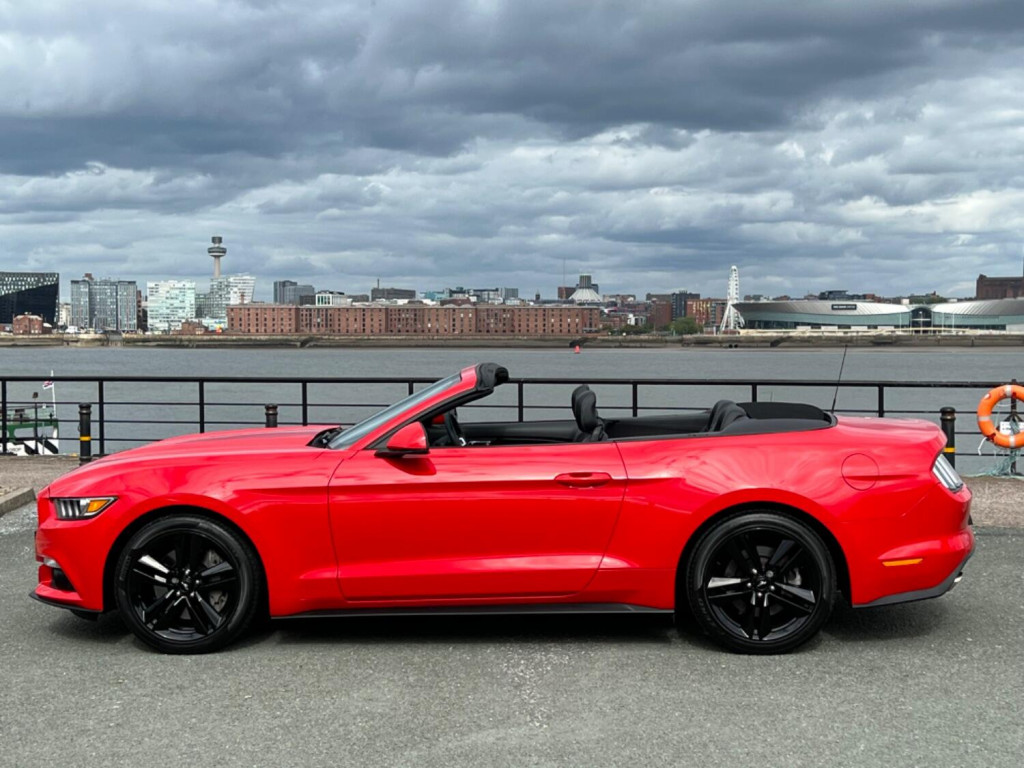 View FORD MUSTANG 2.3 T EcoBoost