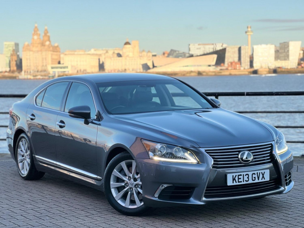 View LEXUS LS 4.6 460 V8 Luxury