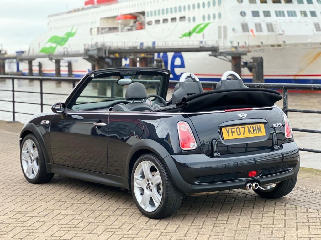 MINI CONVERTIBLE