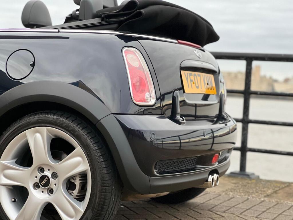 MINI CONVERTIBLE
