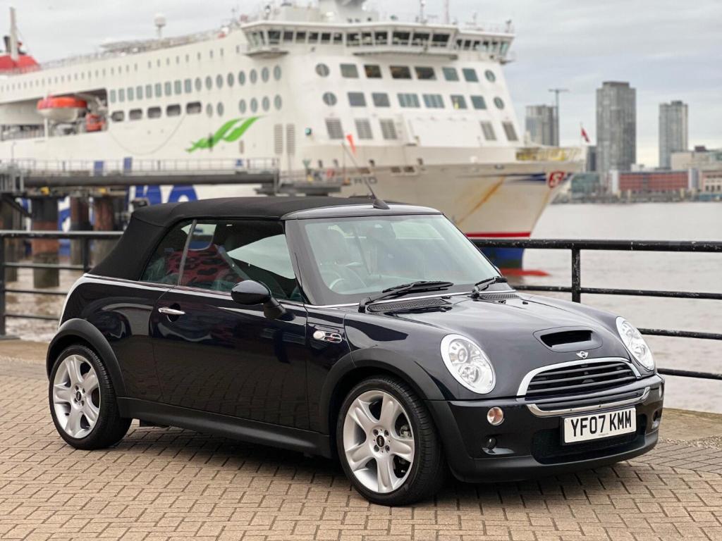 MINI CONVERTIBLE