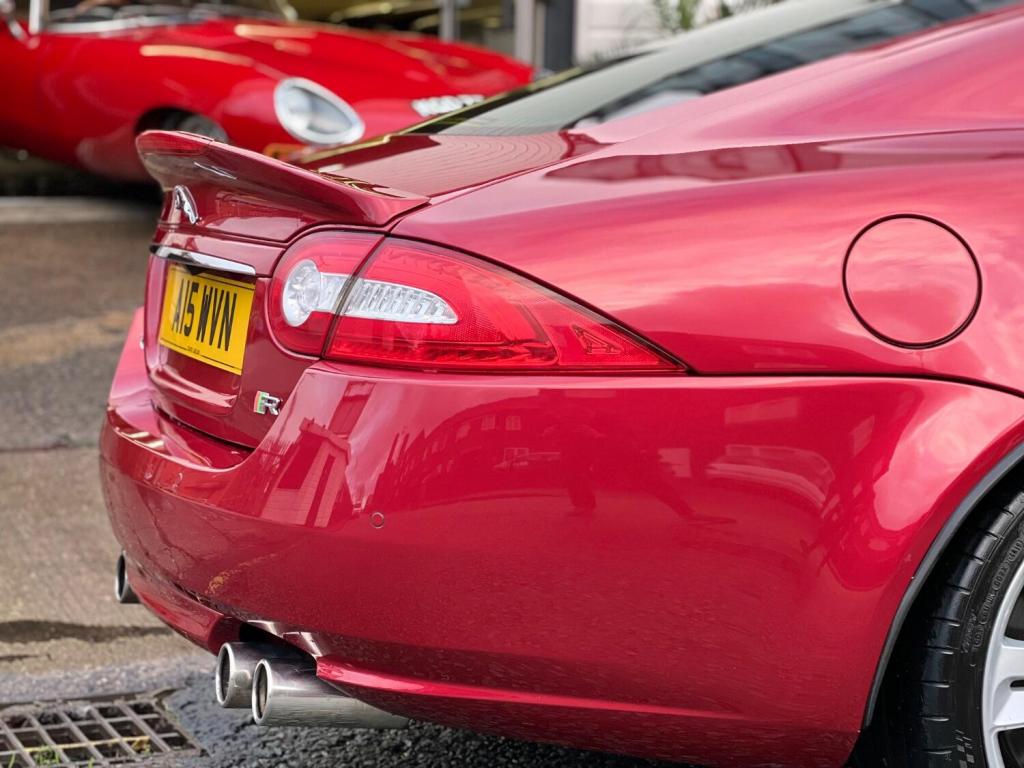 JAGUAR XKR