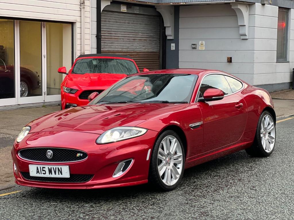JAGUAR XKR