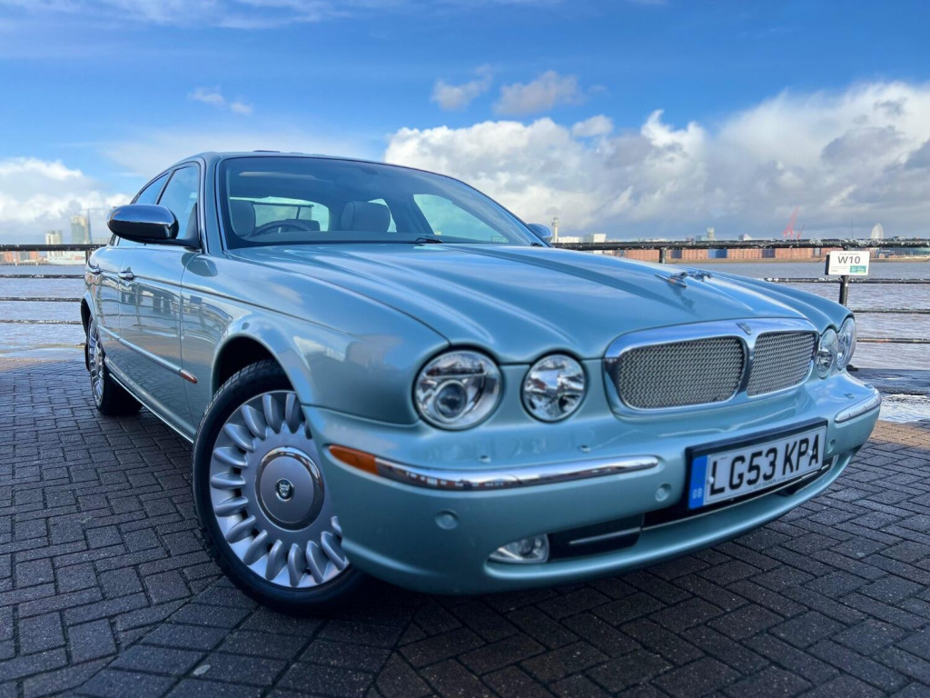 JAGUAR XJ