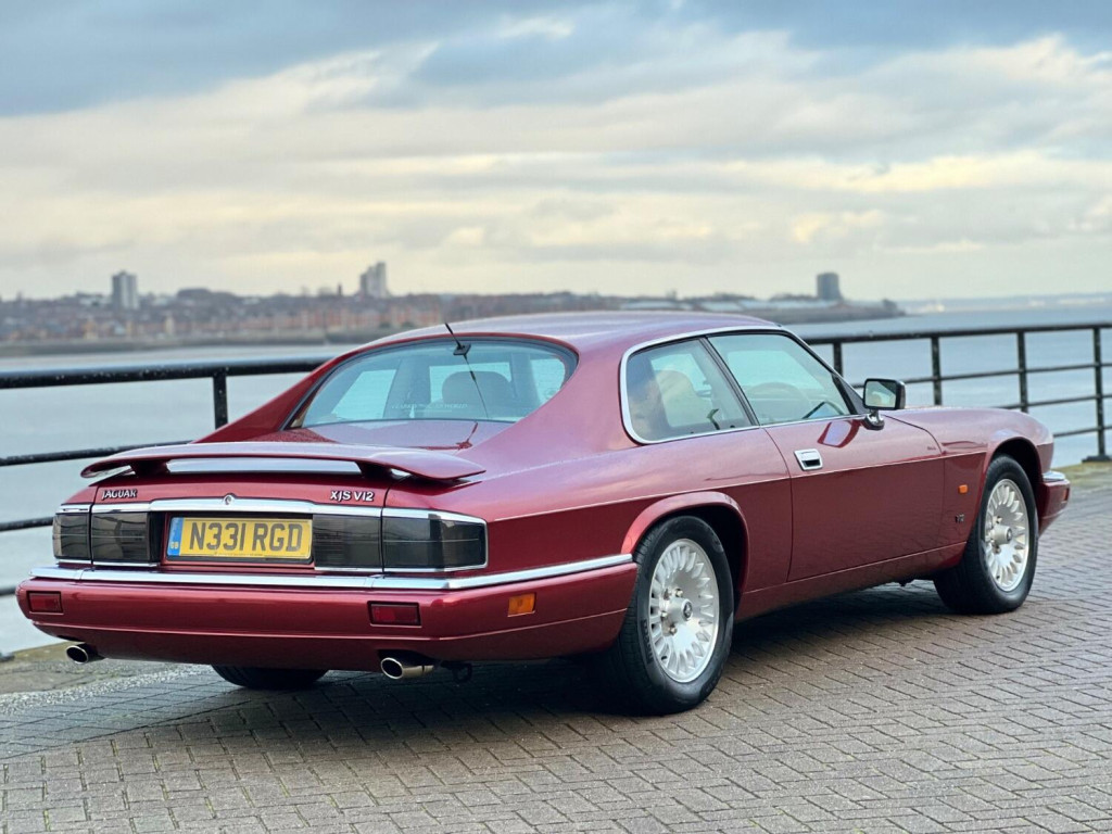 View JAGUAR XJS 6.0 V12 Coupe