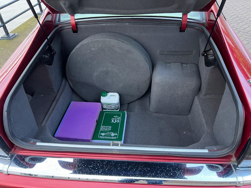 JAGUAR XJS