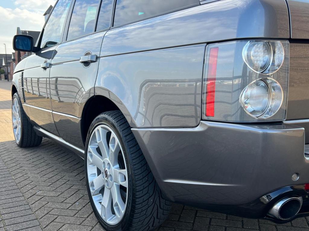 LAND ROVER RANGE ROVER