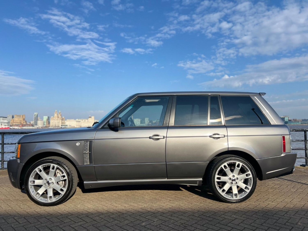 View LAND ROVER RANGE ROVER 4.2 V8 Supercharged Vogue SE Overfinch
