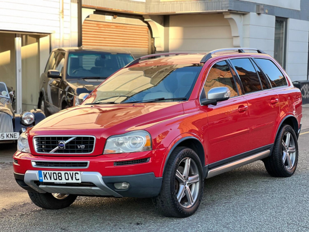 View VOLVO XC90 4.4 V8 SE Sport