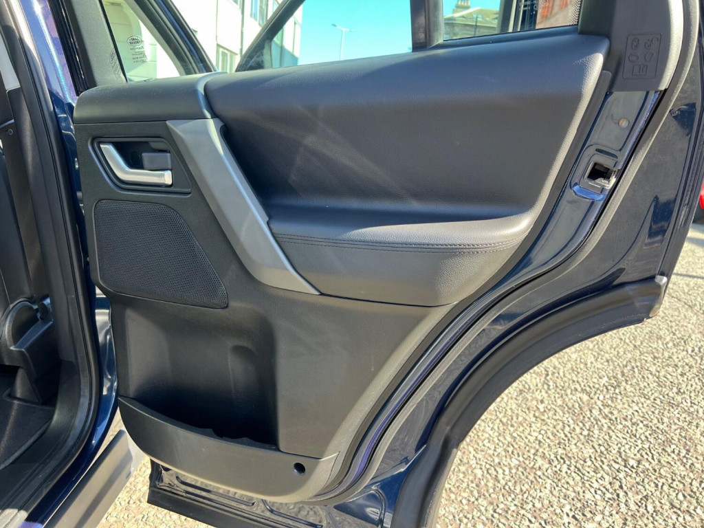 LAND ROVER FREELANDER 2