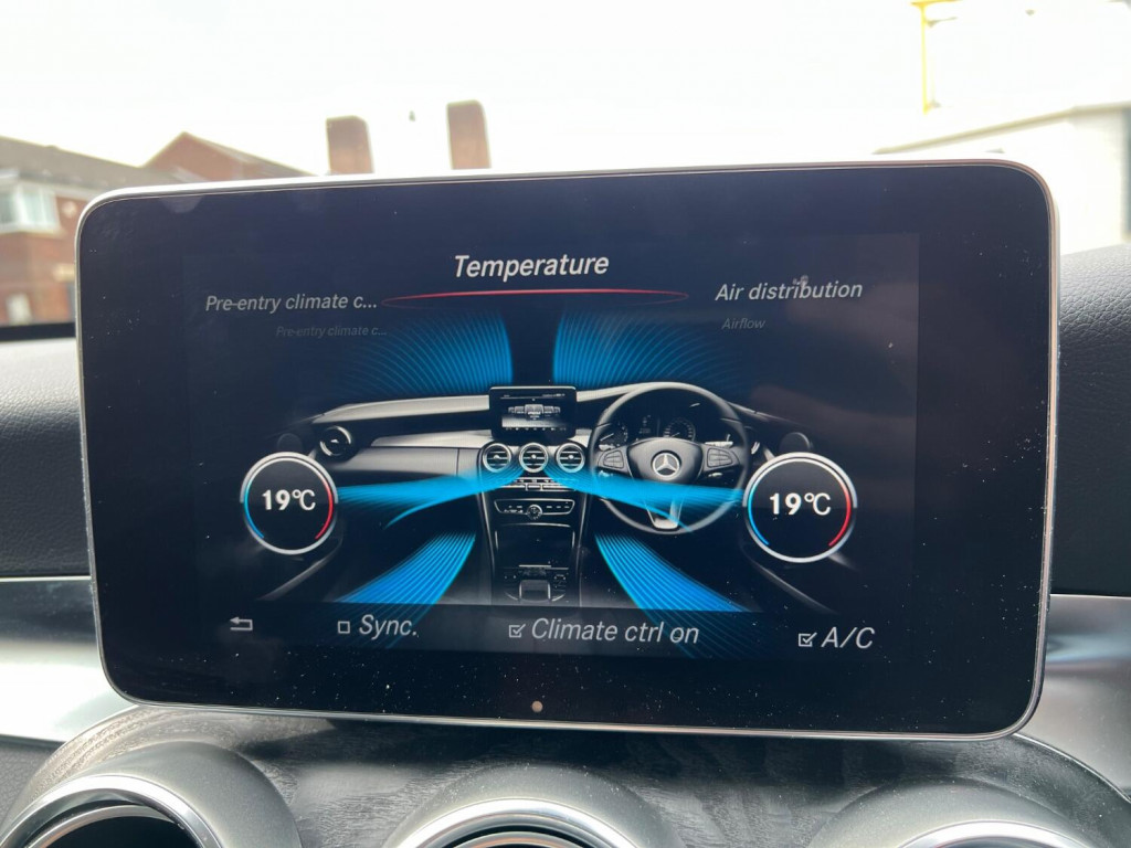 MERCEDES-BENZ C CLASS