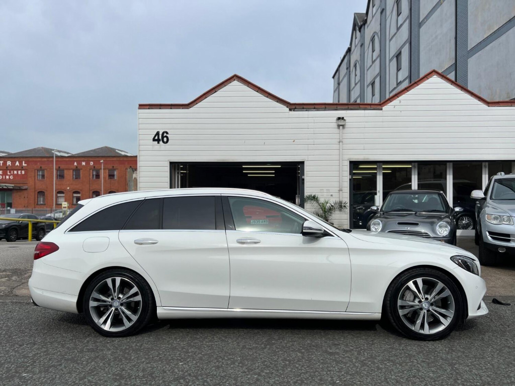 MERCEDES-BENZ C CLASS