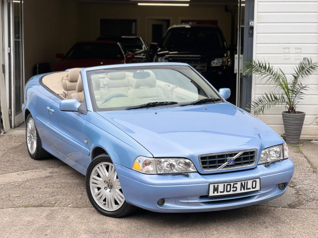 View VOLVO C70 2.0 T GT