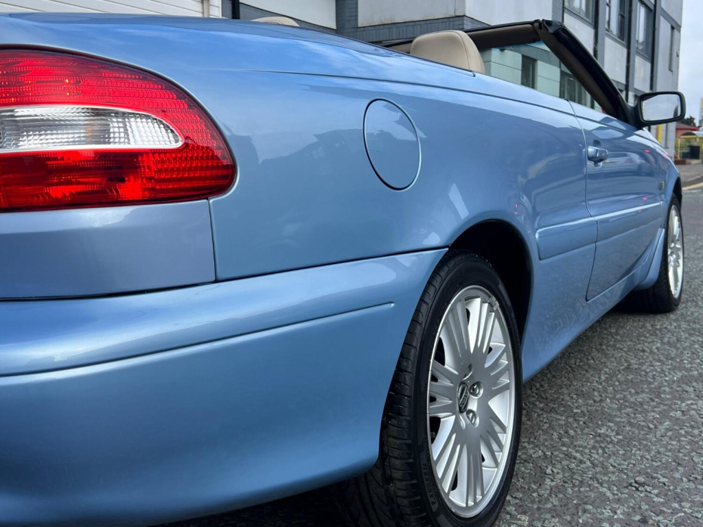 VOLVO C70