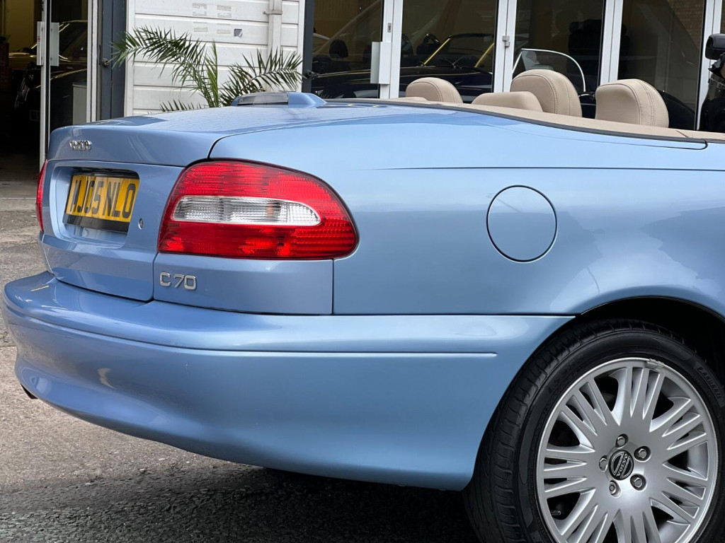 VOLVO C70