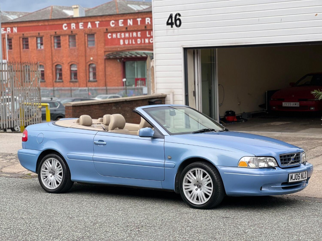 VOLVO C70