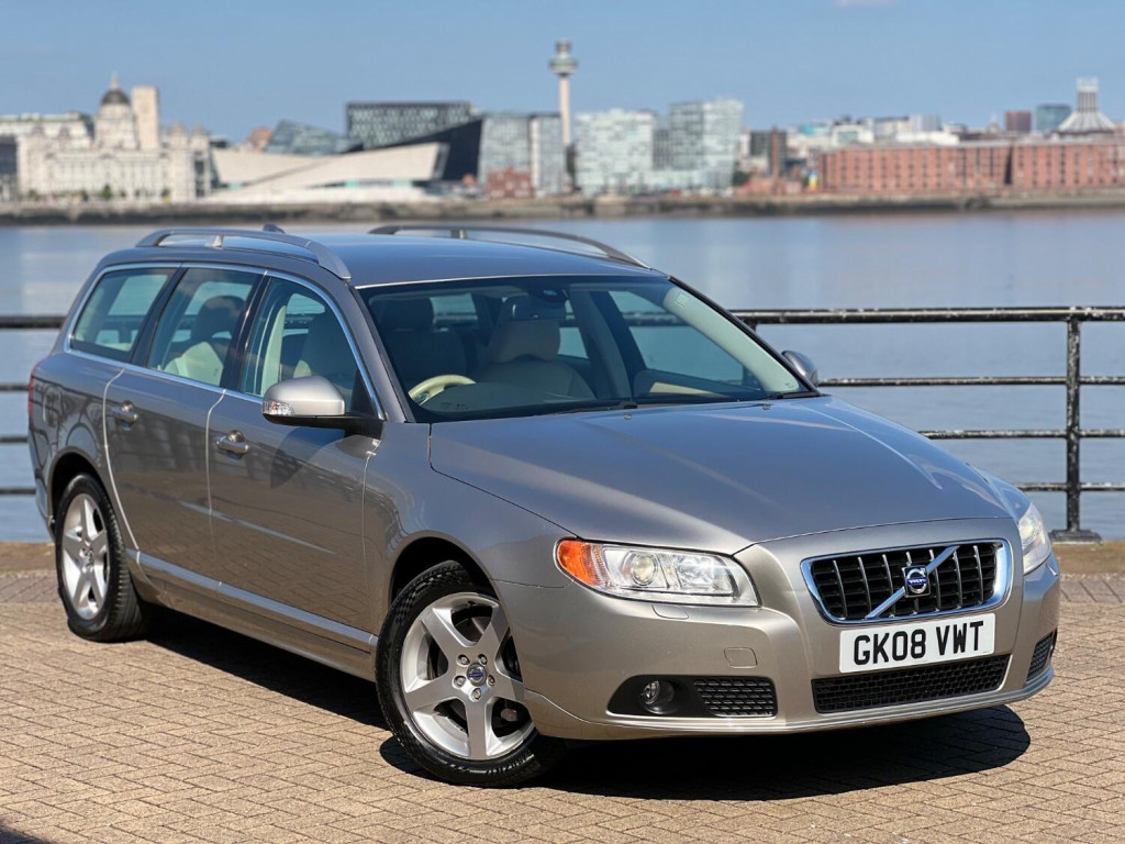 View VOLVO V70 3.0 T6 SE Lux