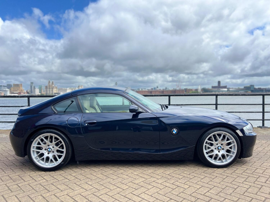 View BMW Z4 3.0 Z4 3.0si Sport Coupe