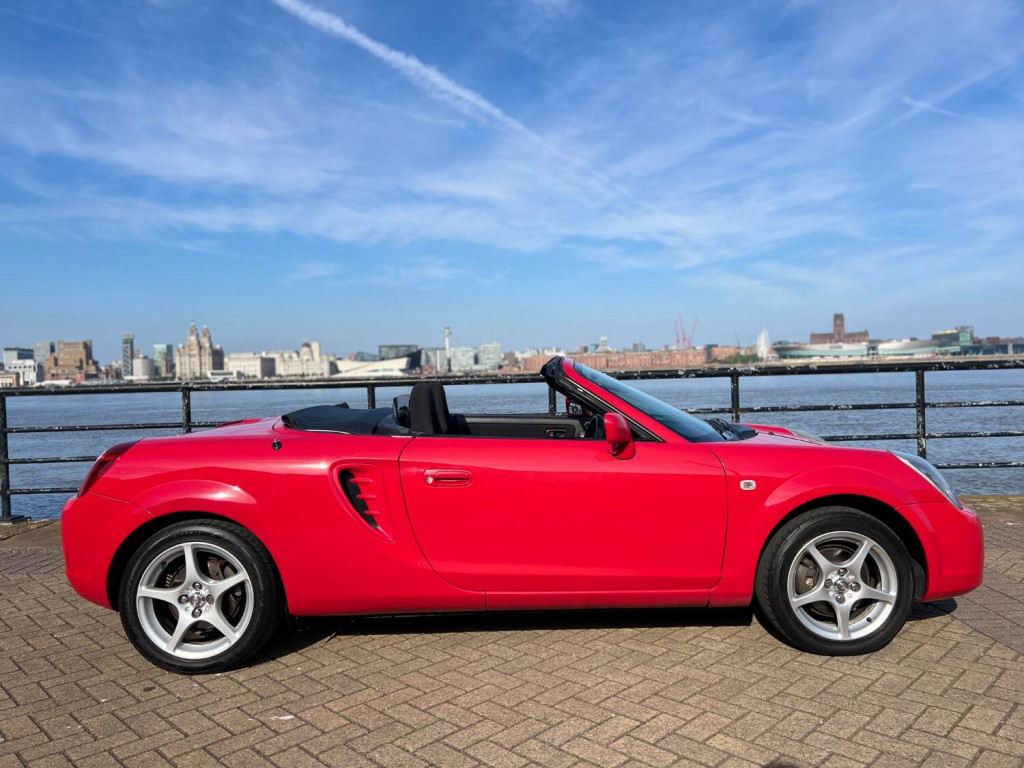 View TOYOTA MR2 1.8 VVT-i Roadster