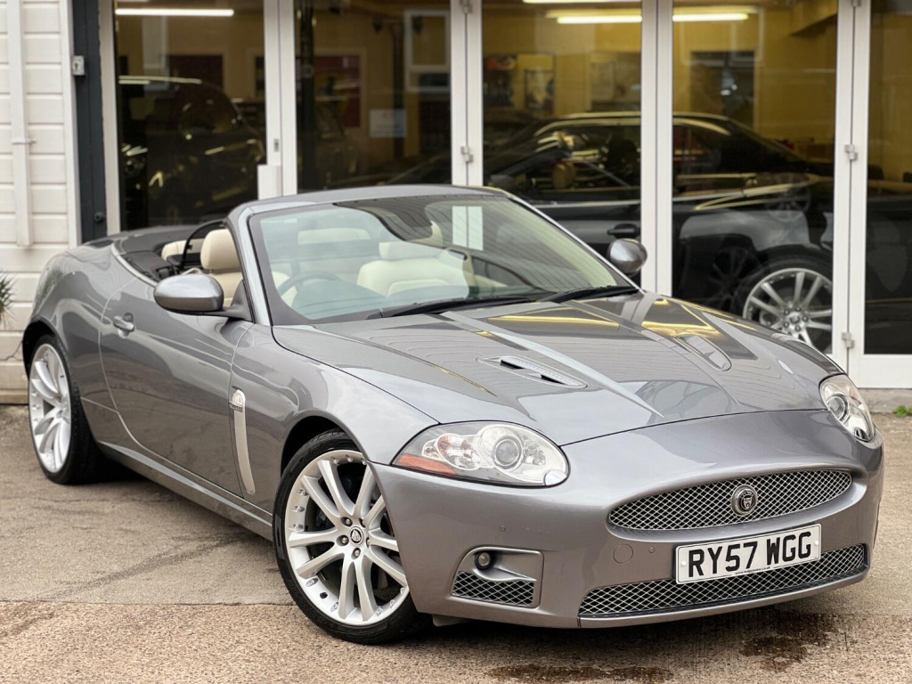 View JAGUAR XKR 4.2 V8