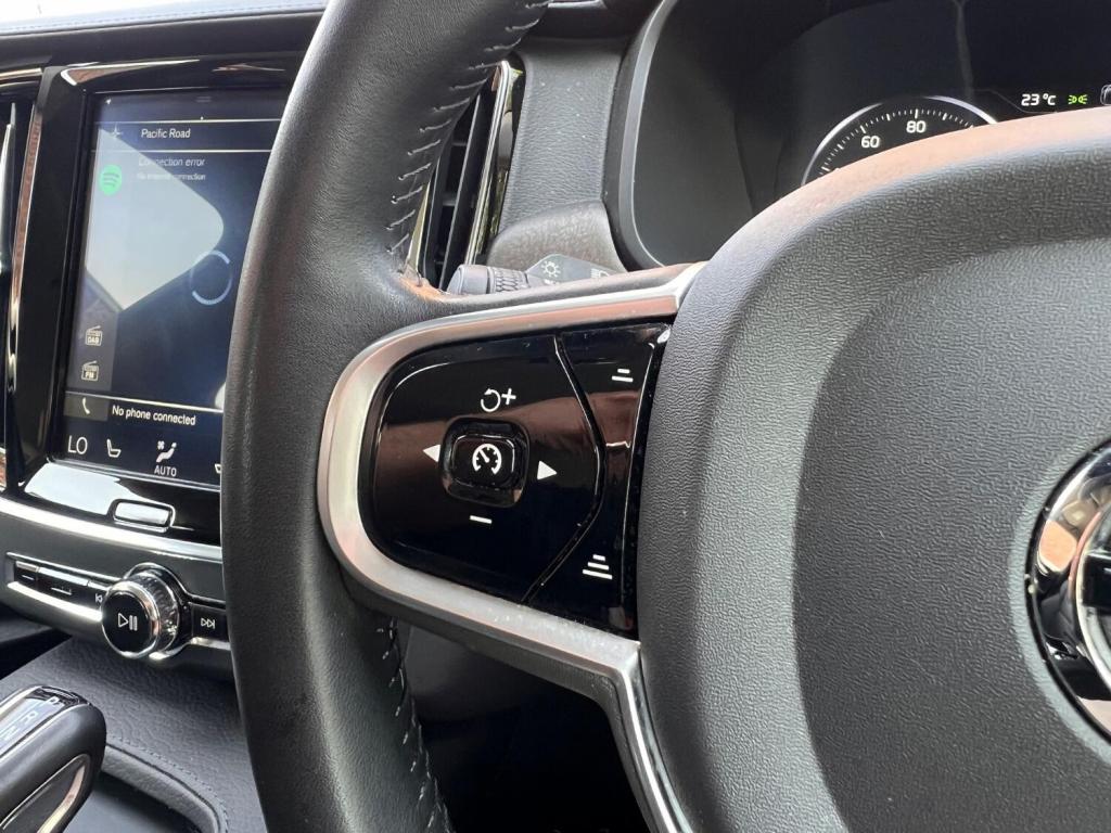 VOLVO V90 CROSS COUNTRY