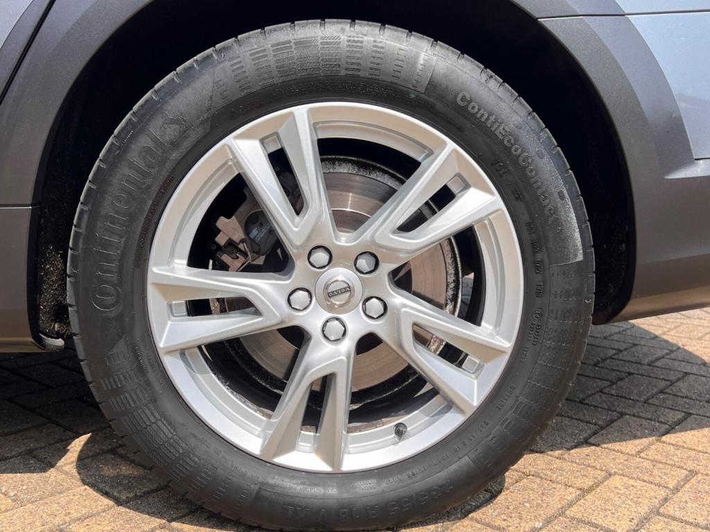 VOLVO V90 CROSS COUNTRY