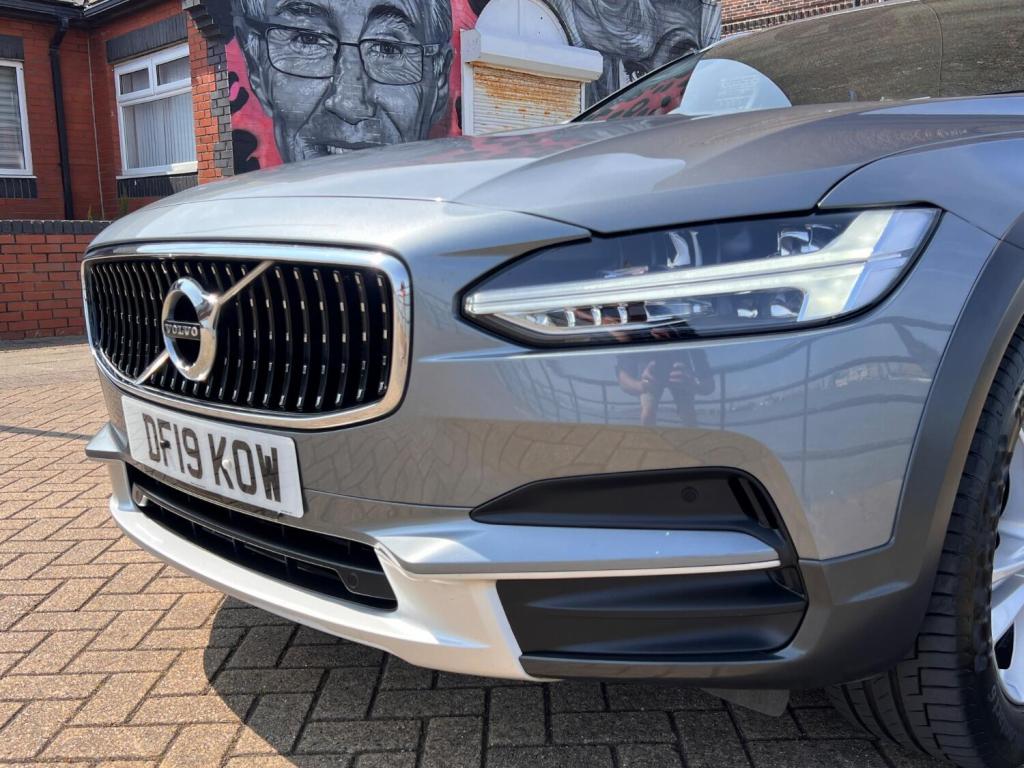 VOLVO V90 CROSS COUNTRY