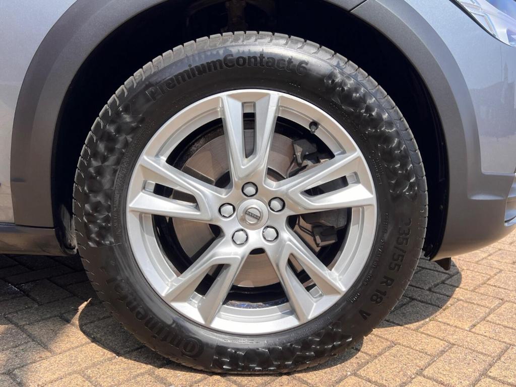 VOLVO V90 CROSS COUNTRY