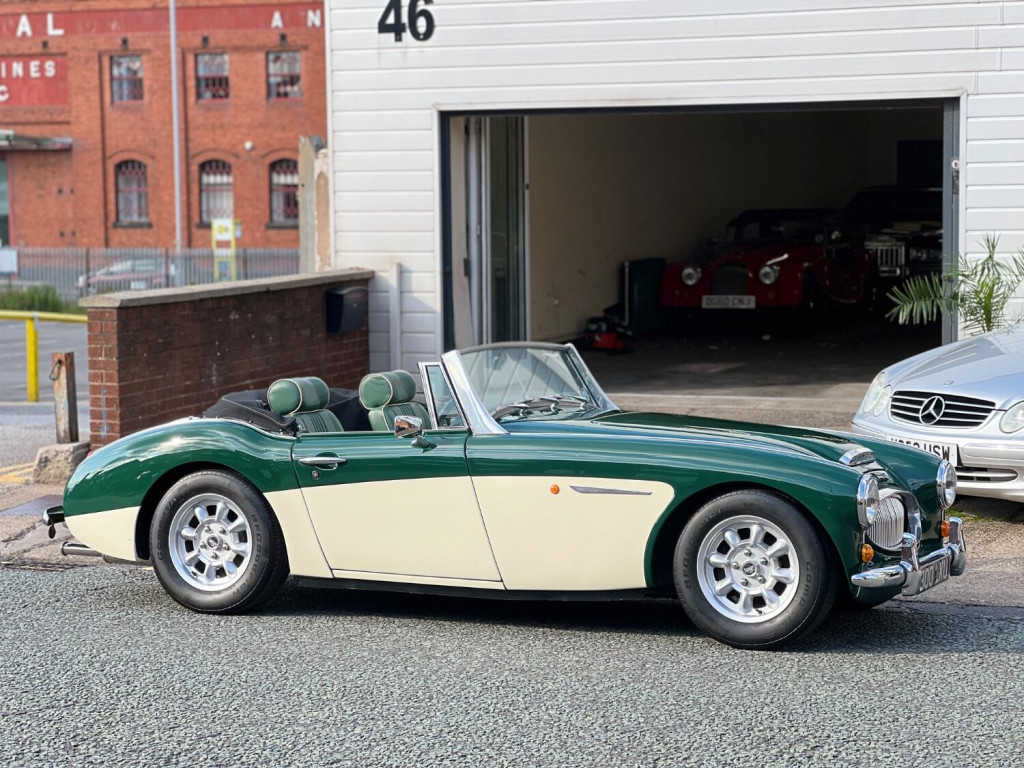 View AUSTIN HEALEY 3000 Replica - Sebring SX