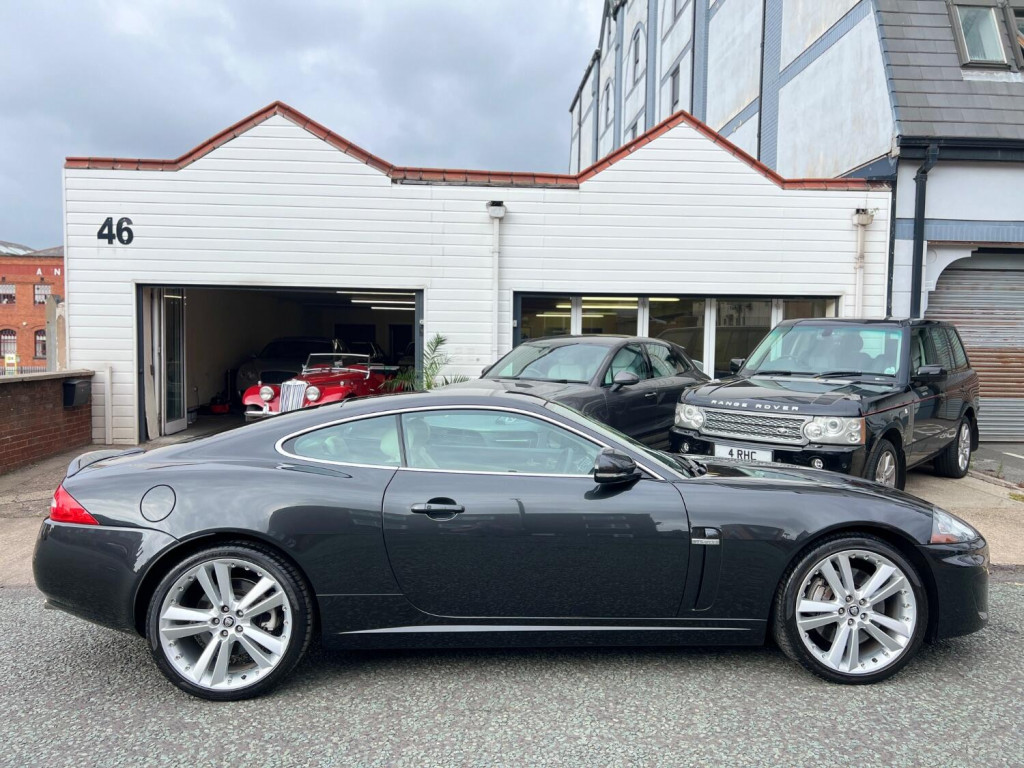 View JAGUAR XK 5.0 V8 Portfolio