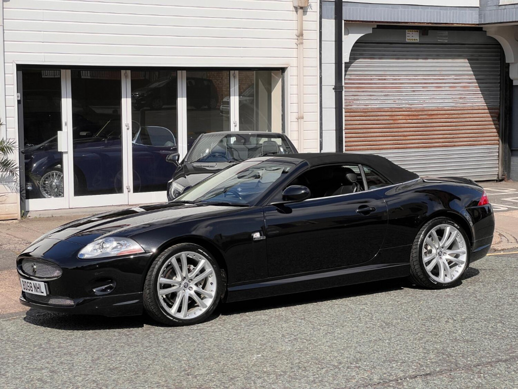 View JAGUAR XK 4.2 V8 60