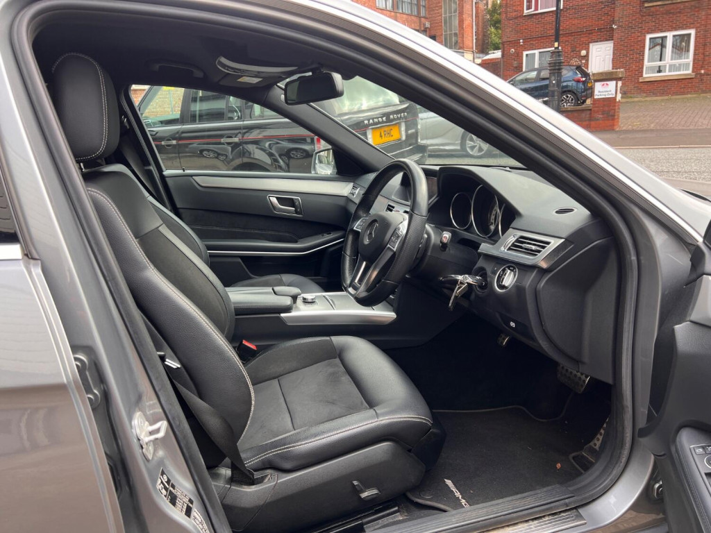 MERCEDES-BENZ E CLASS