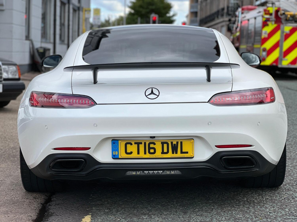 MERCEDES-BENZ AMG GT