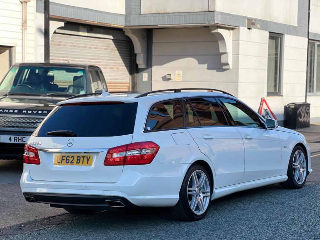 MERCEDES-BENZ E CLASS