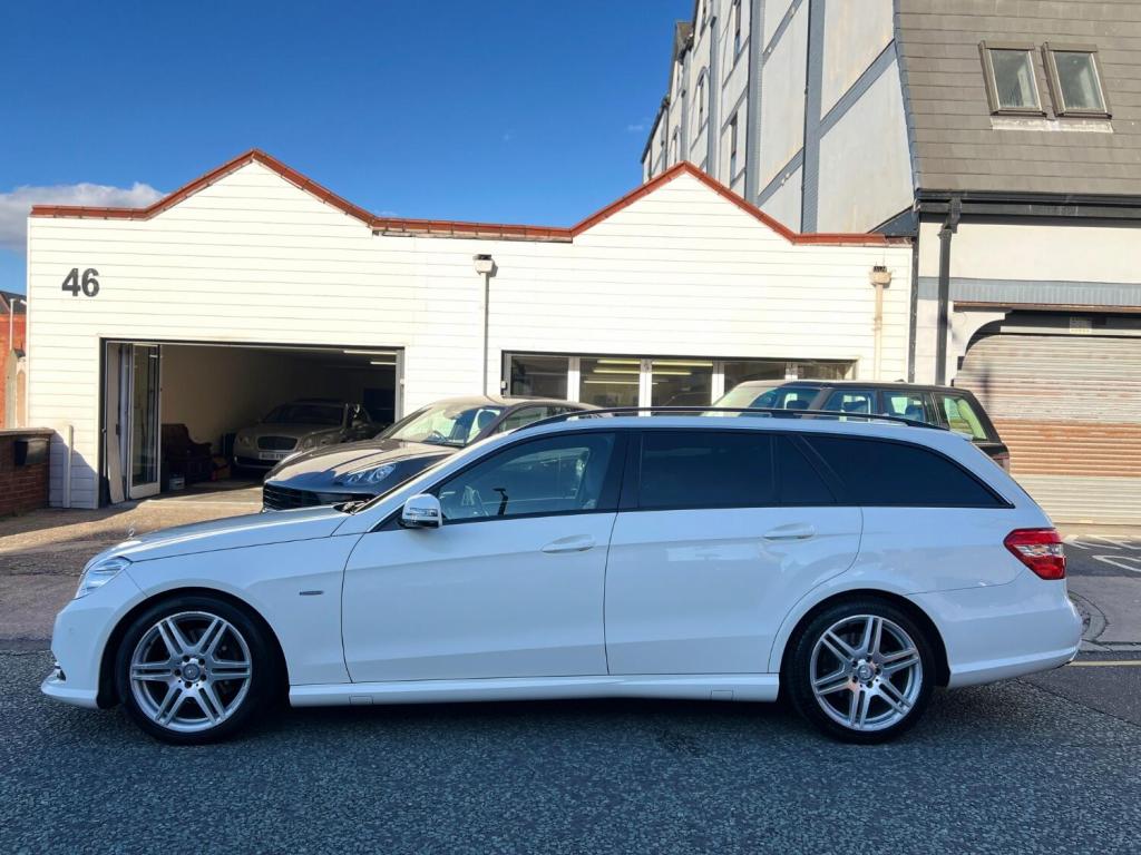 MERCEDES-BENZ E CLASS