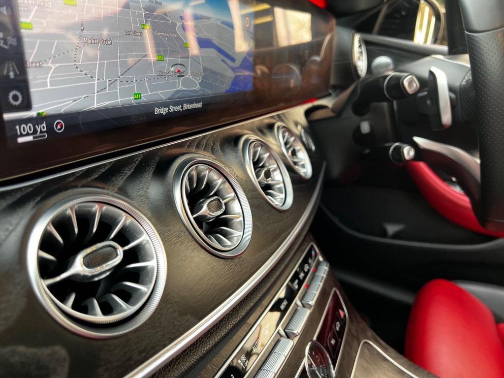 MERCEDES-BENZ E CLASS