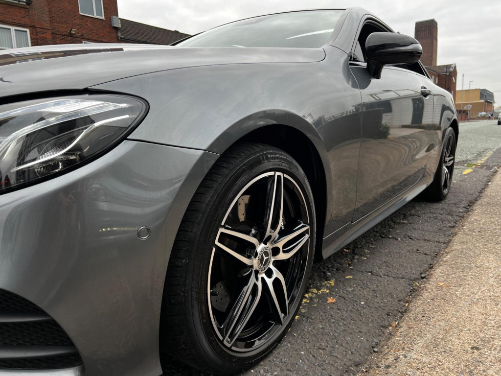 MERCEDES-BENZ E CLASS