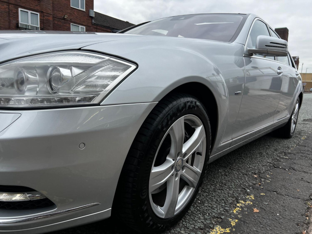 MERCEDES-BENZ S CLASS