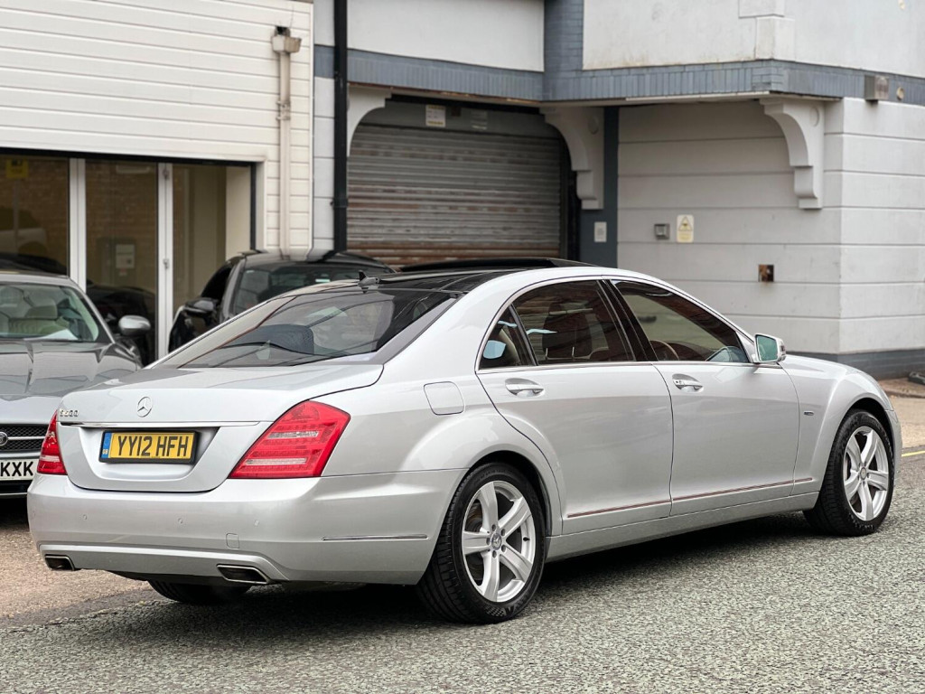 MERCEDES-BENZ S CLASS