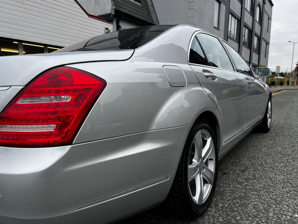 MERCEDES-BENZ S CLASS