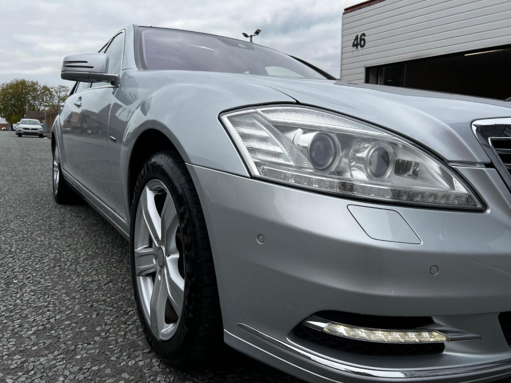 MERCEDES-BENZ S CLASS