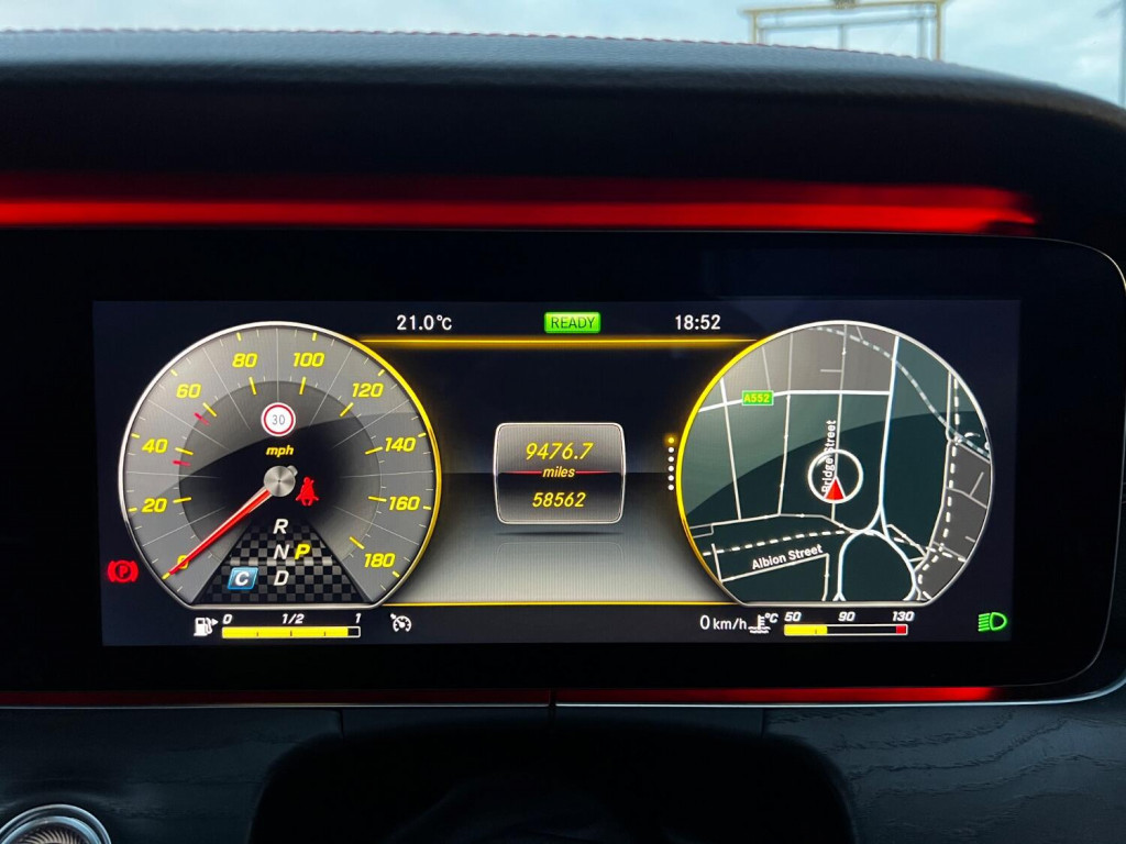 MERCEDES-BENZ E CLASS