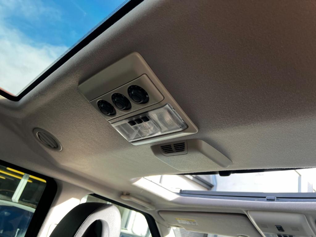 LAND ROVER DISCOVERY 3