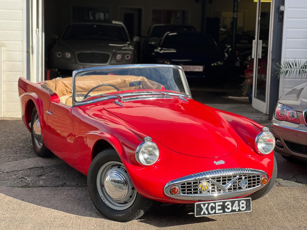 View DAIMLER SP250 