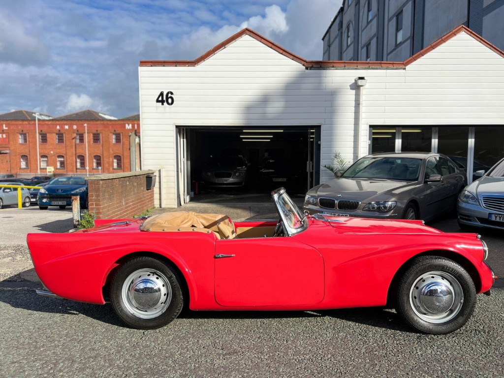 View DAIMLER SP250 