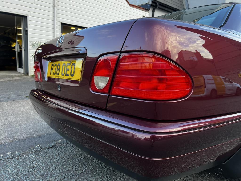 MERCEDES-BENZ E CLASS