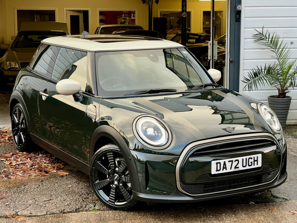 View MINI HATCH 1.5 3-Door Hatch Cooper Resolute Edition