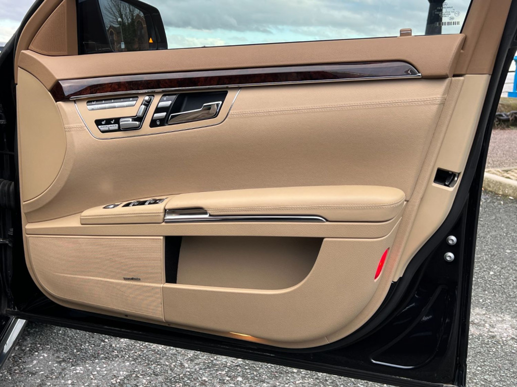 MERCEDES-BENZ S CLASS