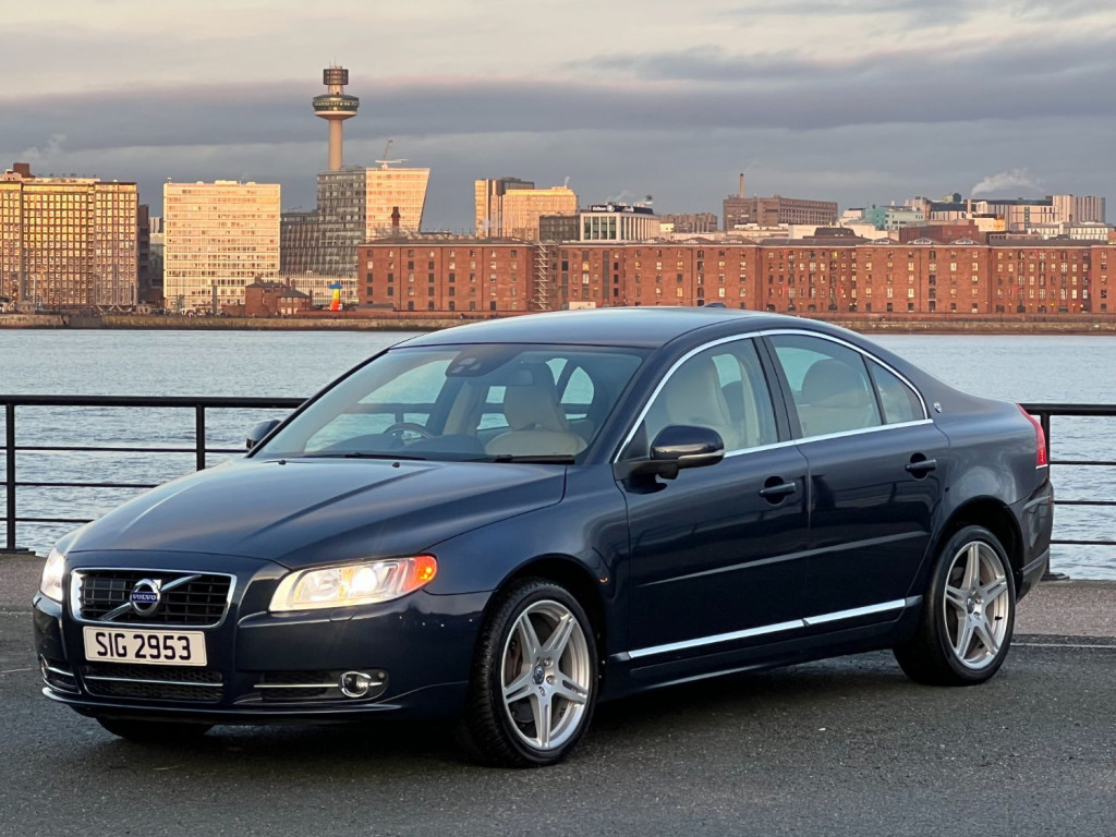 VOLVO S80