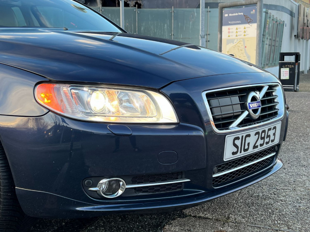 VOLVO S80